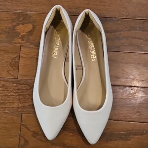 White Women's Flats